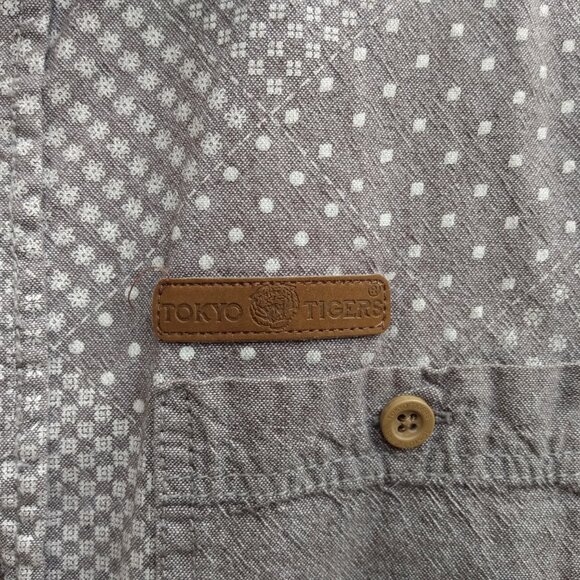Gray Calico Print Button Shirt Tokyo Tigers Brand Size Medium - Picture 4 of 9